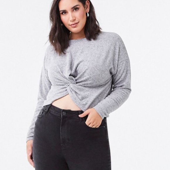 Forever 21 Sweaters - NWOT Forever 21 Plus Size Marled Twist-Front Top